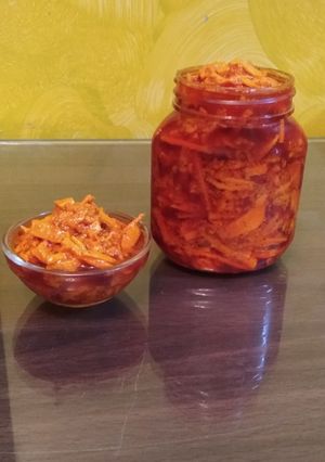 কাঁচা হলুদের আচার(Raw turmeric achaar recipe in Bengali) রেসিপির প্রধান ছবি