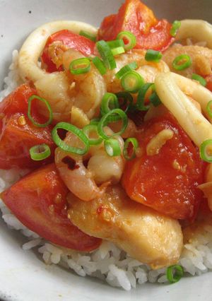 A picture of Seafood & Tomato Rice Bowl.