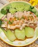 Thịt vai heo hấp cải thìa