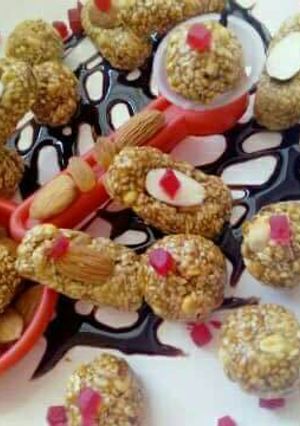 A picture of Multi grain nutrition bites.