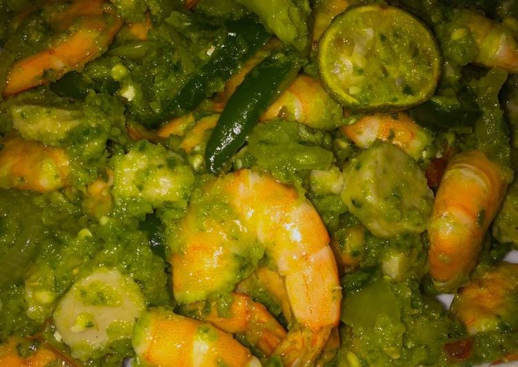 Cara Gampang Menyiapkan Udang Cabe Ijo Anti Gagal