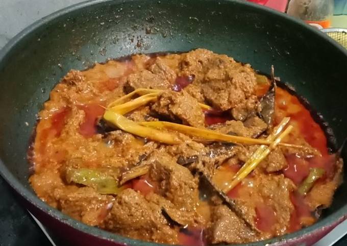 Ternyata begini lho! Resep membuat Rendang simple yang nagih banget