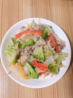 Hình của món Thịt xào thập cẩm.