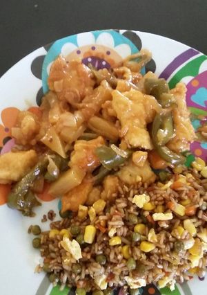 Una foto de Pollo agridulce estilo chino