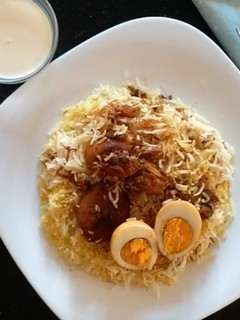 চিকেন বিরিয়ানি(Chicken biriyani recipe in Bengali) রেসিপির প্রধান ছবি