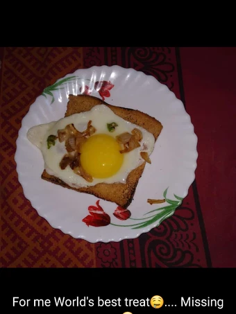 Easy Steps to Prepare Recipes Egg half fry with toast the  Makes Drooling Can Pamper Your Tongue.