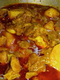 পাঁঠার মাংসের ঝোল (panthar mangsher jhol recipe in Bengali) রেসিপির প্রধান ছবি