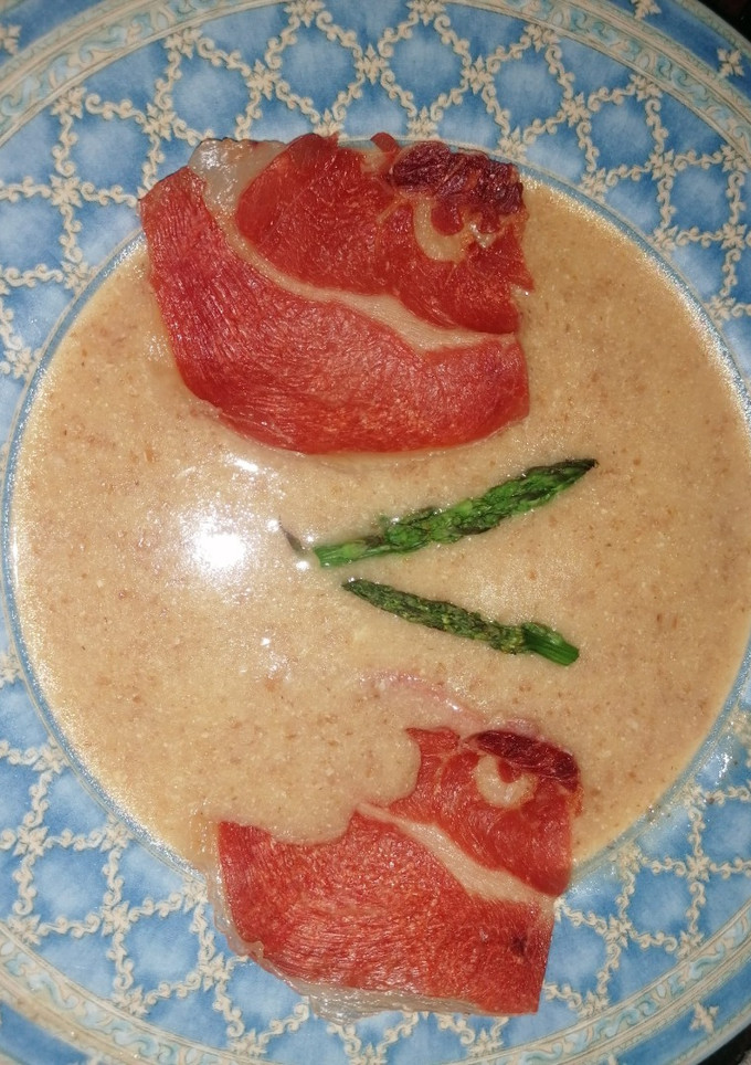 Una foto de Sopa de ajo "A mi manera"