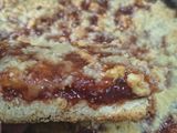 Tarta de mermelada de frutilla y crumble 🍓