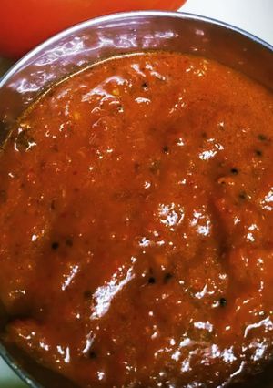 खजूर इमली की चटनी (Khajoor imli ki chutney recipe in hindi) रेसिपी मुख्य फोटो