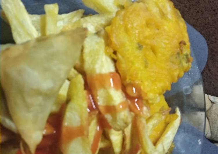 Step-by-Step Guide to Prepare Ultimate Chips samosa and bhajia