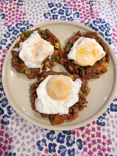 A picture of Ground Beef with Eggs.