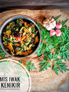 Foto resep Tumis iwak pe (pari asap) kenikir
