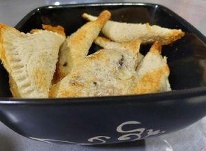Una foto de Empanadas de queso y con lo que quieras!🥟Facilísimo🔥