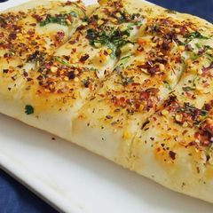 A picture of Cheesy Garlic Bread.