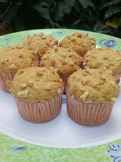 Foto resep Banana Muffin with Peanut Topping