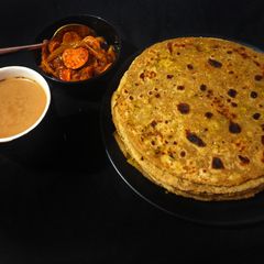 A picture of Gobhi ke Parathe.