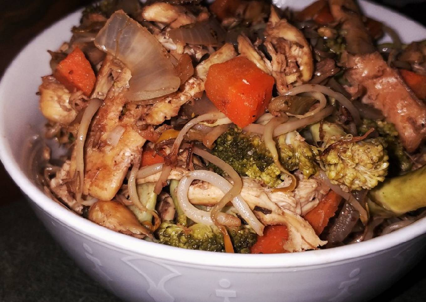 Retoño de soja con pollo