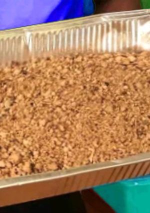 A picture of Luhyasnacks (tsimbale/makhalanje).