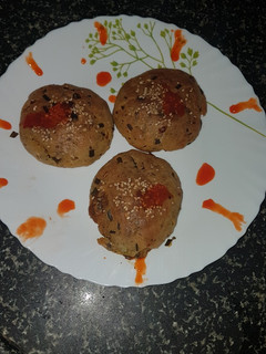 દમ પનીર ભુર્જી બન રેસીપી મુખ્ય ફોટો