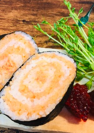 A picture of Salmon Pink Spiral Onigiri Rice Ball 🍙.