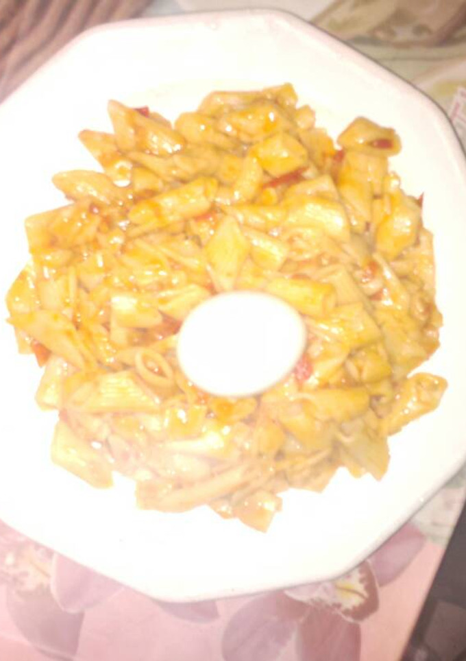 A picture of Macroni with boiled egg.