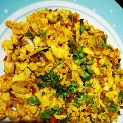 Egg Katakat💛💚🍳😋 A picture of Egg Katakat💛💚🍳😋.