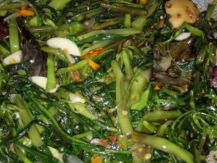 Langkah Gampang Membuat Resep Tumis kangkung saos tiram yang Menggugah Selera Anti Ribet, Mantap