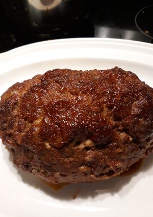 A picture of Dee's Barbecue Meatloaf.