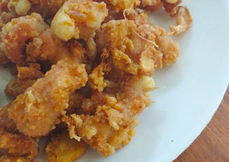 Bagaimana Menyiapkan Ayam goreng bawang putih Anti Gagal