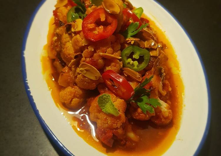 Coliflor con tomate