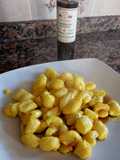ÑOQUIS, con salsa de azafrán y aceto balsámico de Modenna