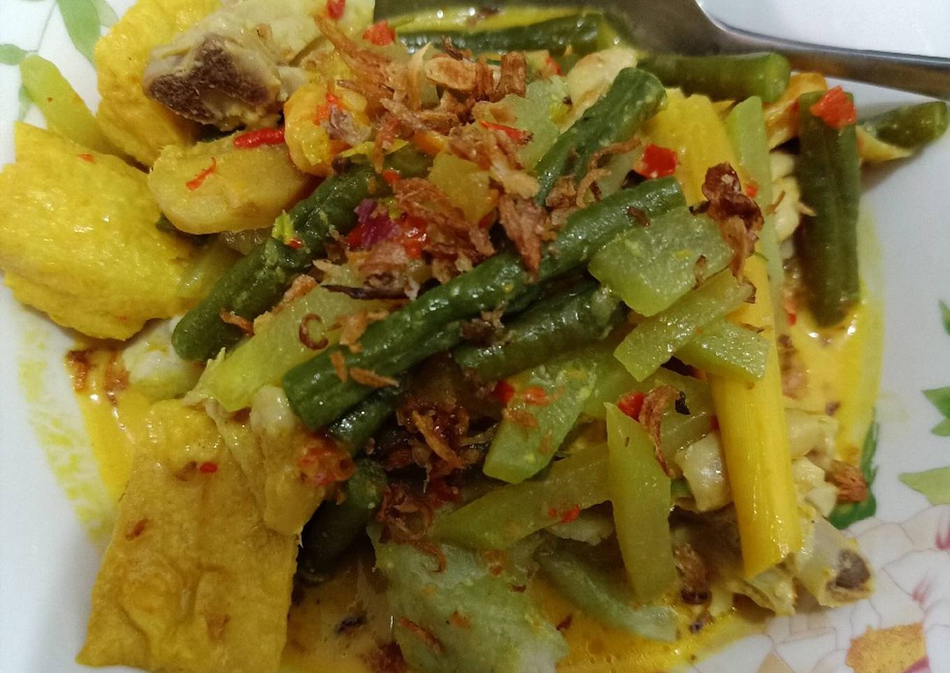 Terik Tahu Ayam Sayur