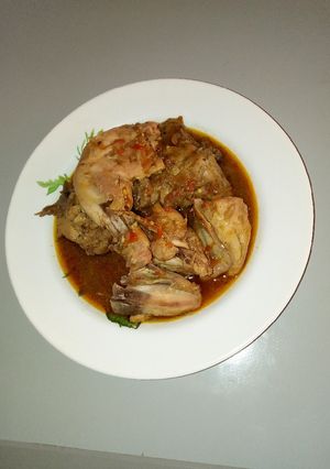 A picture of Chicken Pepper soup.