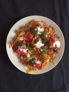 ફરાળી ચાટ પૂરી (Farali Chaat Poori Recipe In Gujarati) રેસીપી મુખ્ય ફોટો