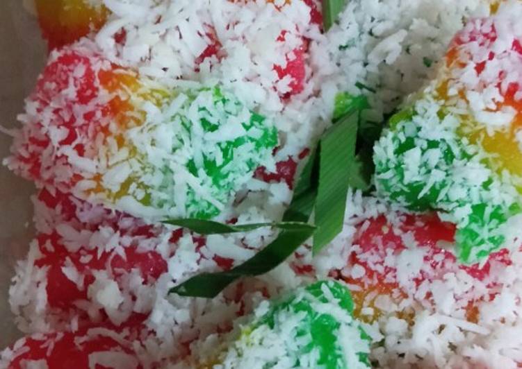 Resep Mudah Lapis Singkong Pelangi Ala Restoran