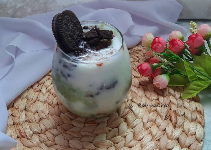 Resep Es Sari Kacang Hijau with Oreo (kreasi) Anti Gagal