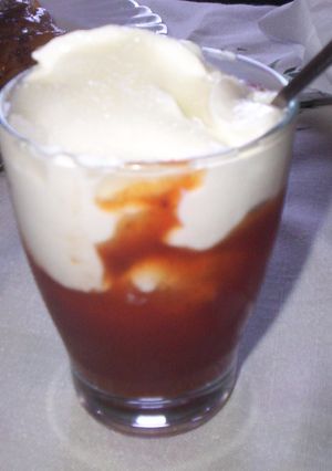 Foto principal de Copa de mermelada con yogur griego