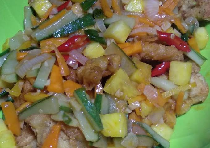 Langkah Mudah untuk Menyiapkan Ayam Saos Asam Manis, Enak Banget