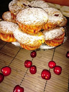 Bögrés cseresznyés muffin recept fotója