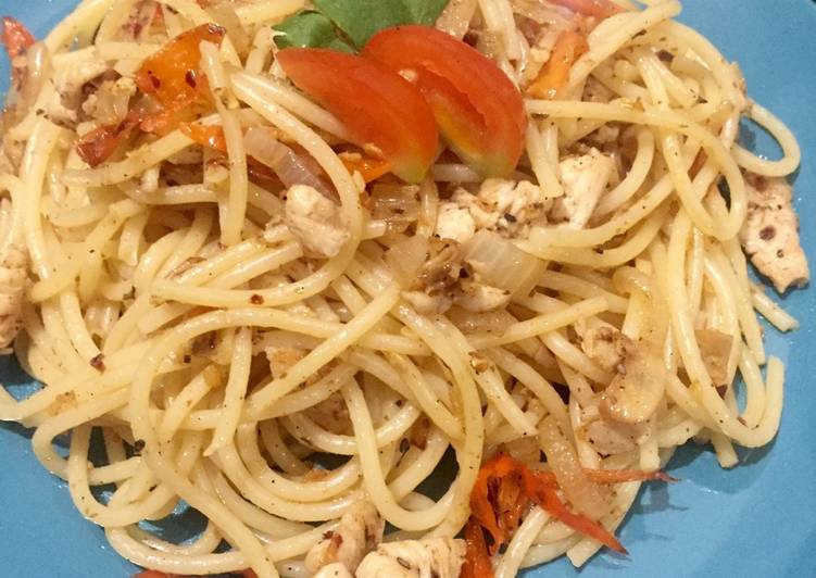 Bagaimana Membuat Spaghetti Aglio e Olio Anti Gagal