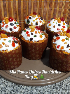 Una foto de Pan Dulce Navideño