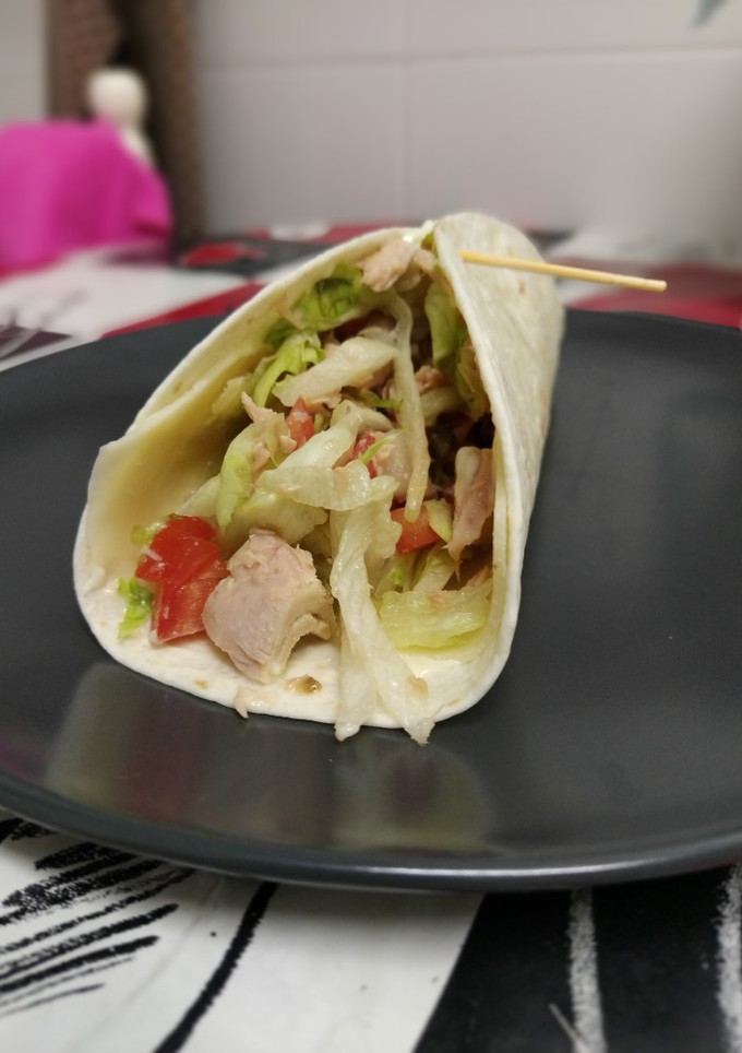 Una foto de 🌮 Burrito de atún