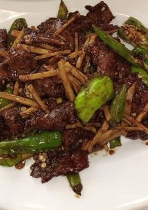 A picture of Dry Beef Chilli.
