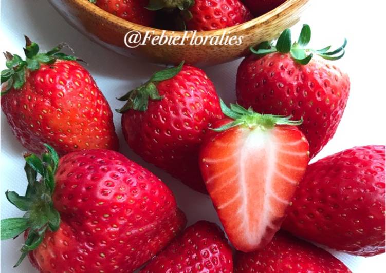 Tips Menyimpan Strawberry