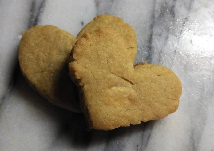 Heart shaped peanut butter cookies