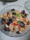 Tumis mie soun dengan jamur kuping