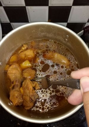 Foto resep Semur Ayam Kentang Sederhana ala Mamah Excel