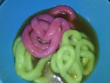 Putu Mayang Tepung Beras (Dibentuk Pake Plastik)