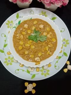 मखाना मक्का करी रेसिपी मुख्य फोटो